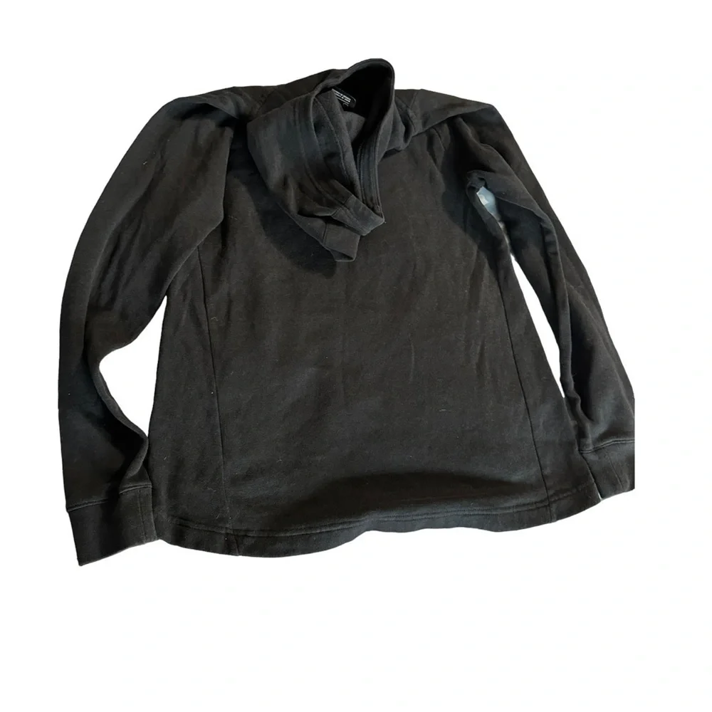 Nike hoodie girls black size large